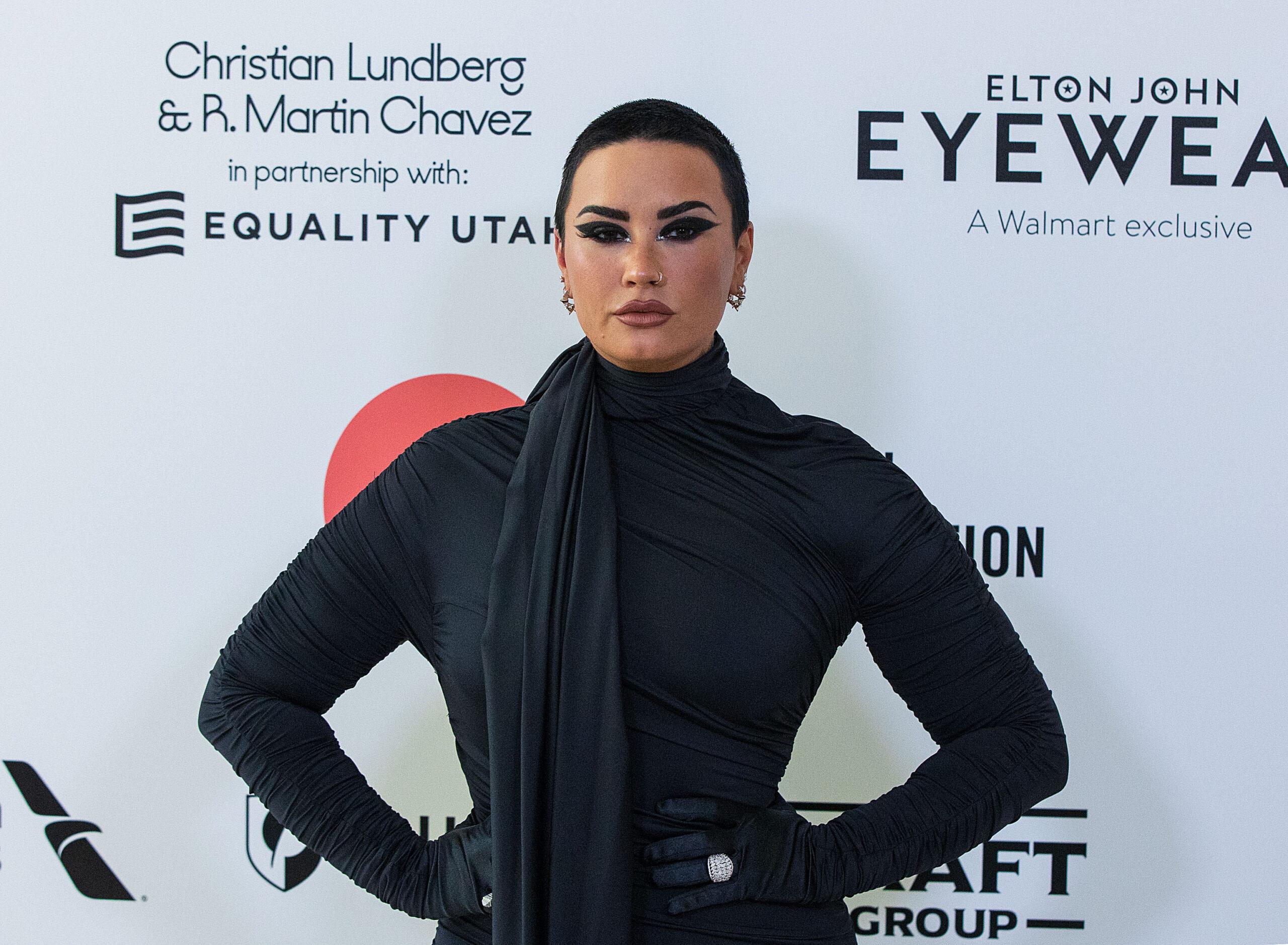 Demi Lovato at Elton John Aids Foundation Oscar Party