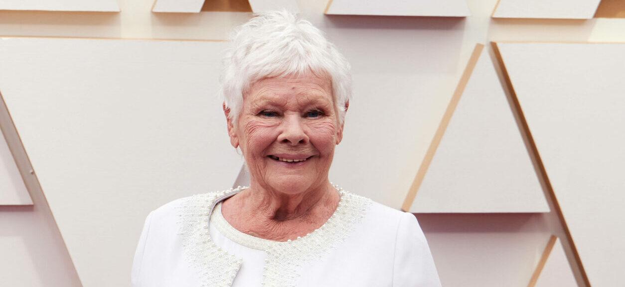 Oscar nominee Dame Judi Dench arrives on the red carpet of the 94th Oscars.