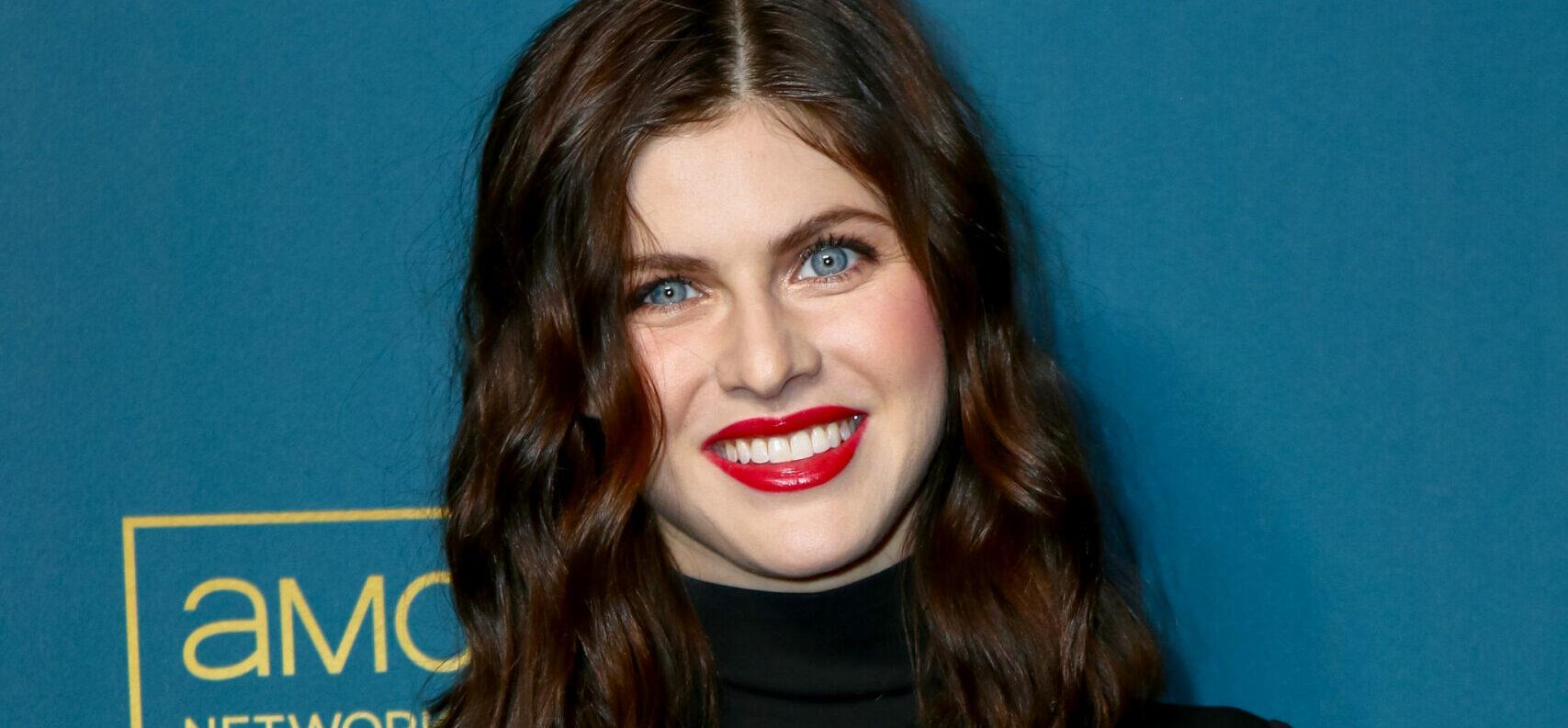 Alexandra Daddario got married to Andrew Form
