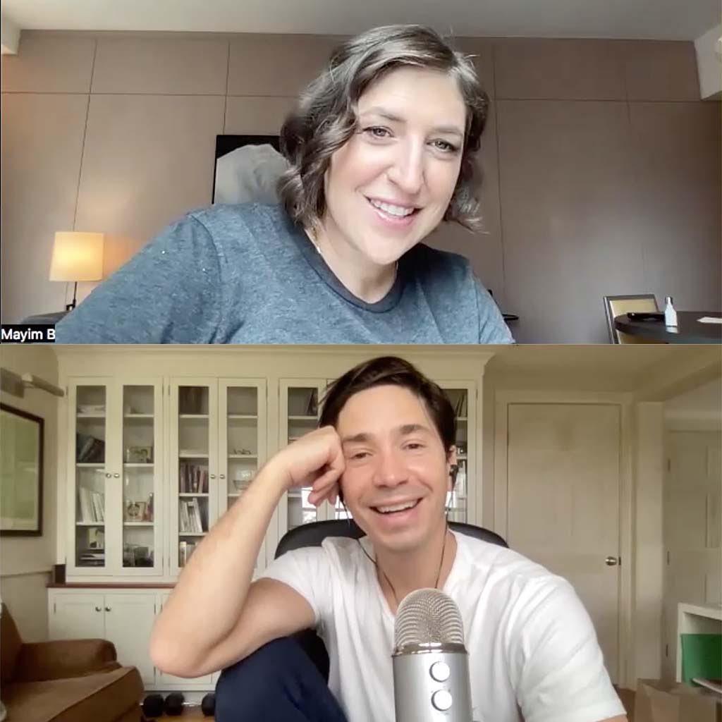 Mayim Bialik and Justin Long