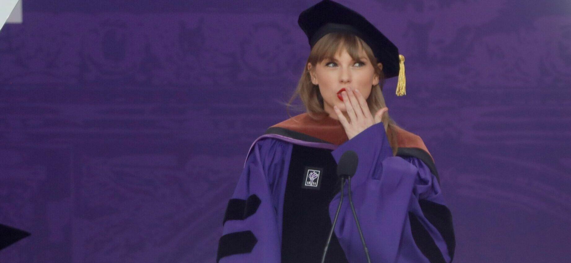 Taylor Swift accepts NYU Honorary degree