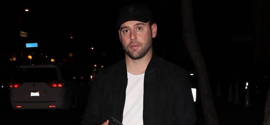 Scooter Braun is seen arriving to Justin Bieber birthday party