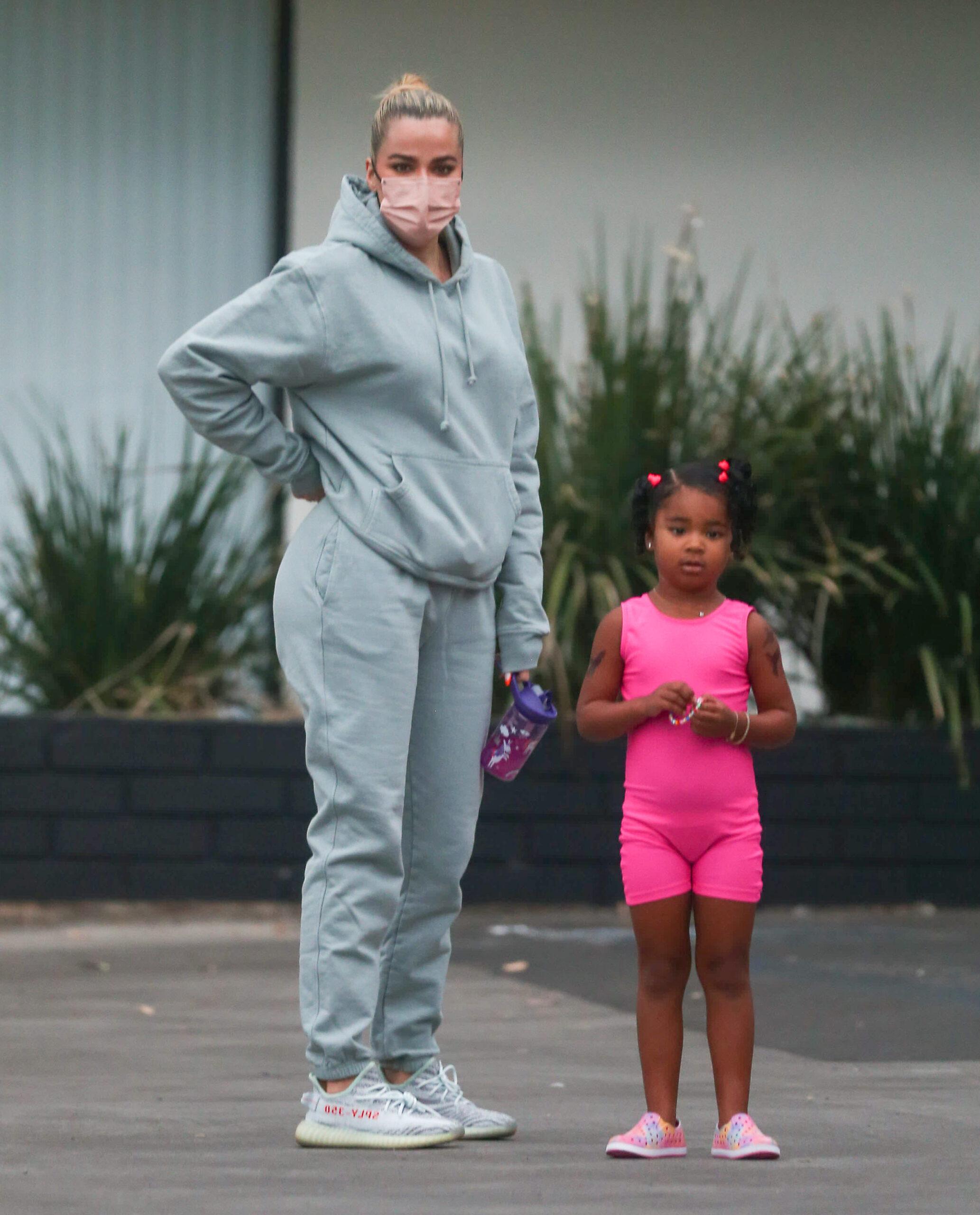 Khloe Kardashian out with daughter True Thompson