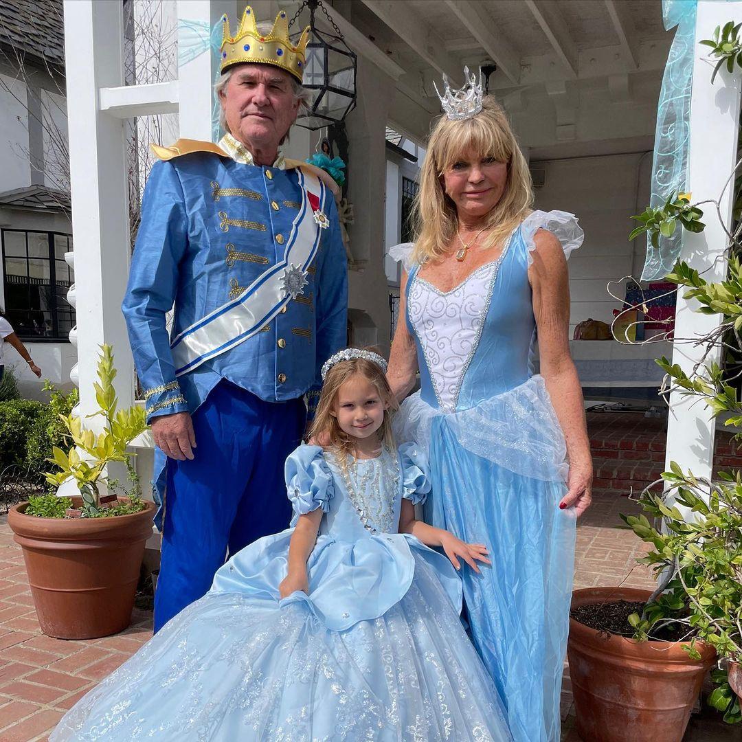 Goldie Hawn and Kurt Russell dressed up to celebrate granddaughter's fourth birthday
