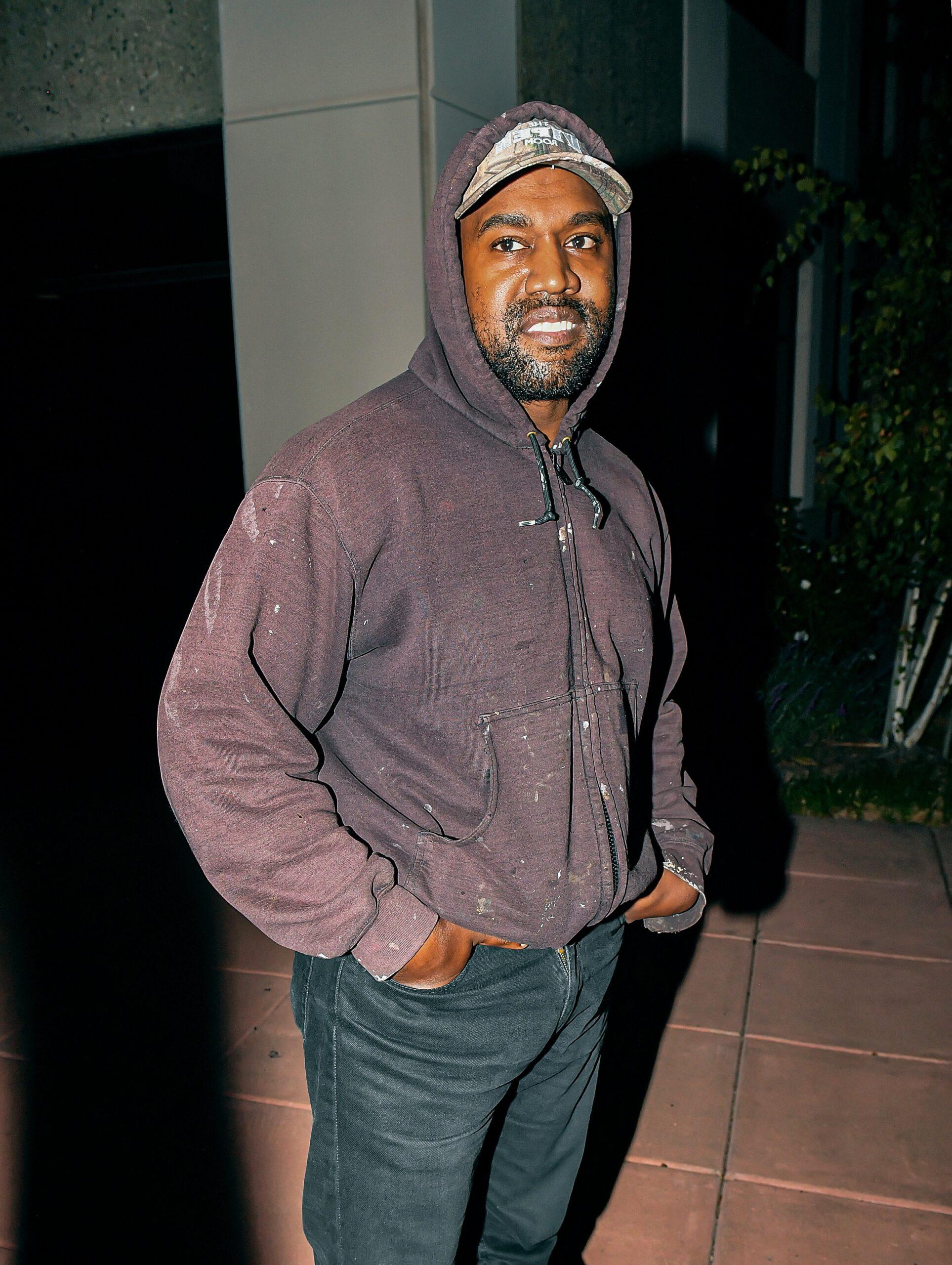 Kanye West is all smiles and no worries as he holds a mini press conference at his daughter North apos' basketball game in Thousand Oaks, California.