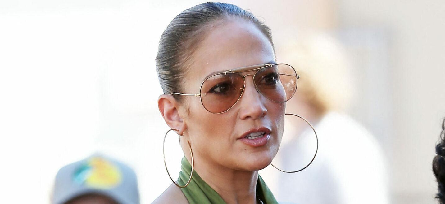 Jennifer Lopez is seen shopping at Melrose Trading post flea market in Los Angeles.