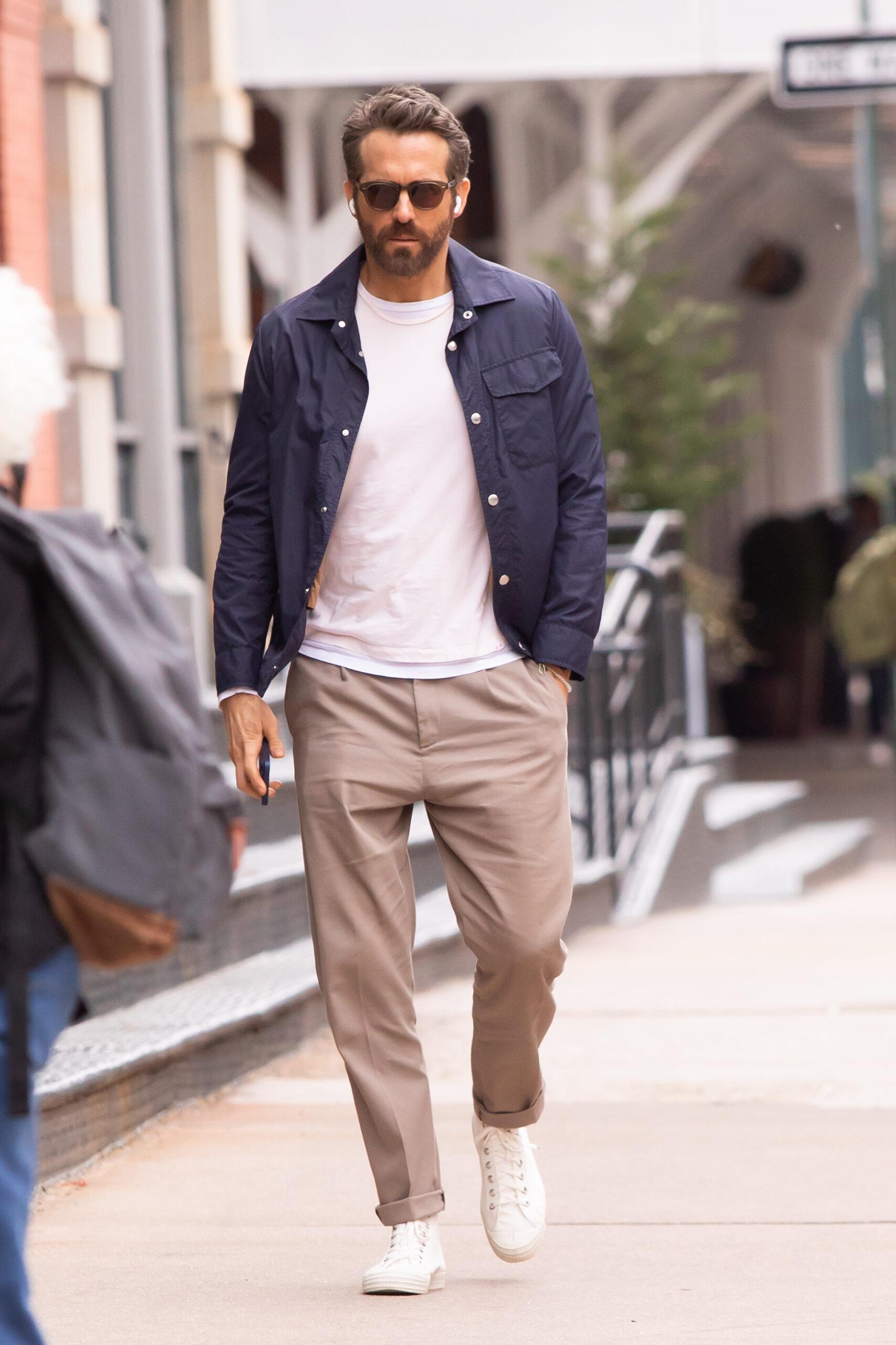 Ryan Reynolds Sighting in NYC