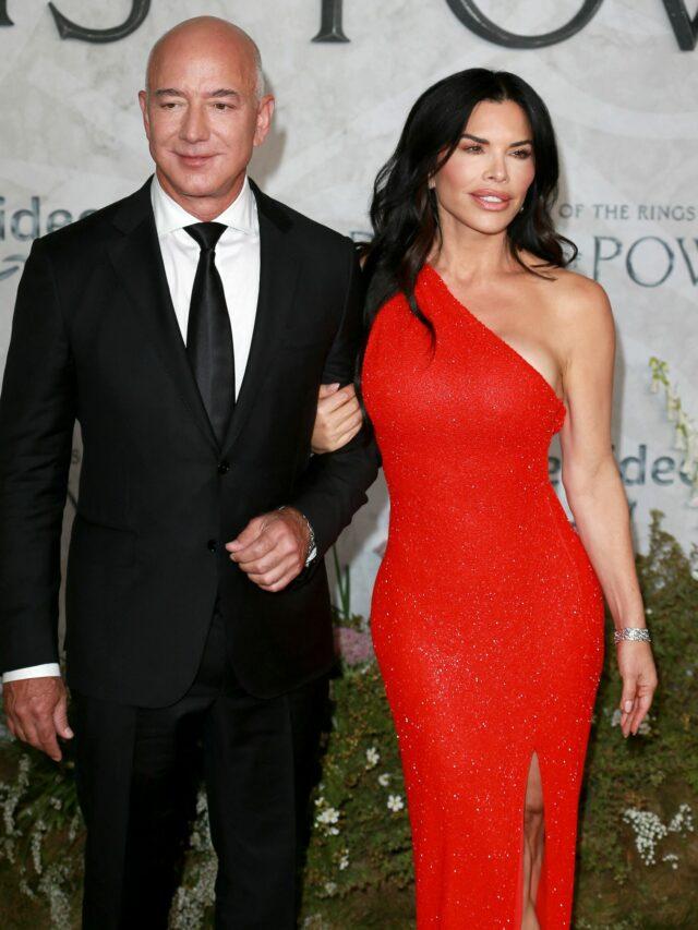 Jeff Bezos and Lauren Sanchez at the World Premiere of "The Lord Of The Rings: The Rings Of Power" in London.