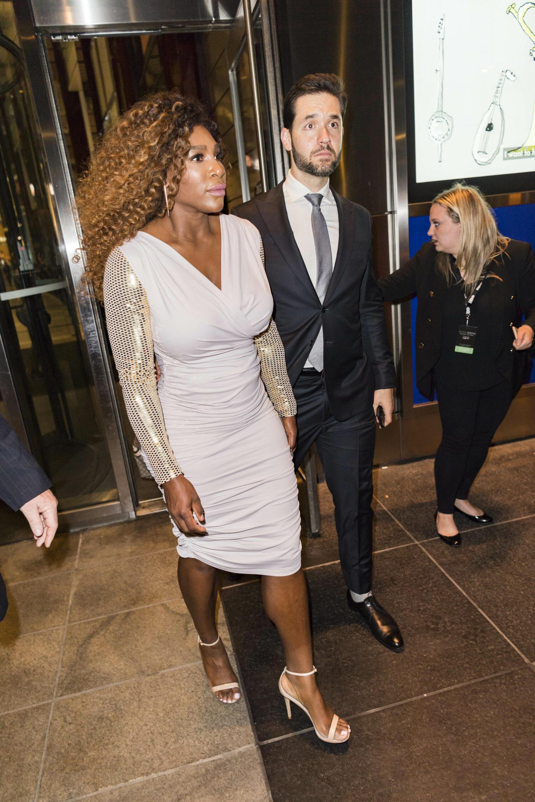 Serena Williams leaving with husband Alexis while previously grandma took her daughter back to the hotel