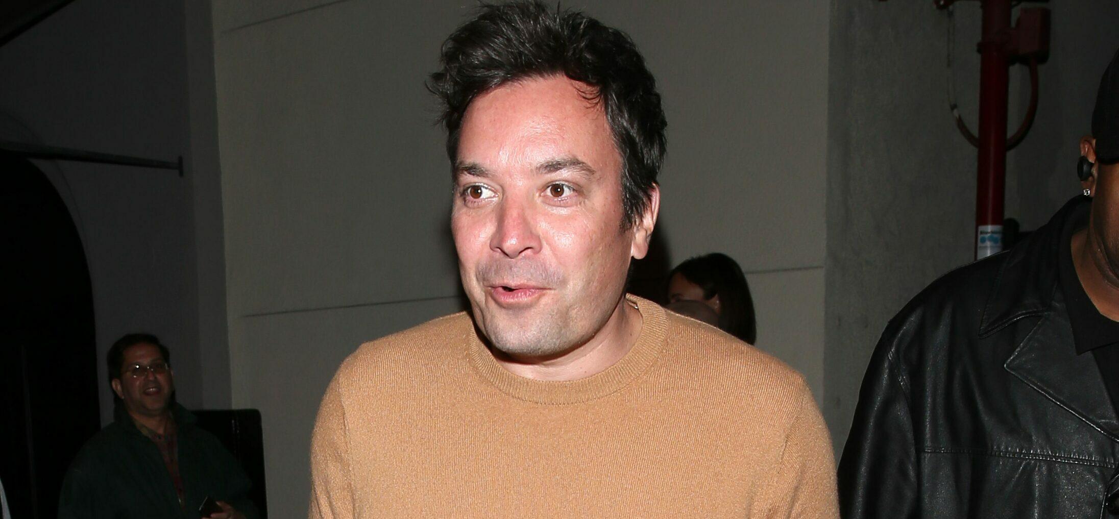 Jimmy Fallon is seen leaving dinner at Craig apos s Restaurant in West Hollywood