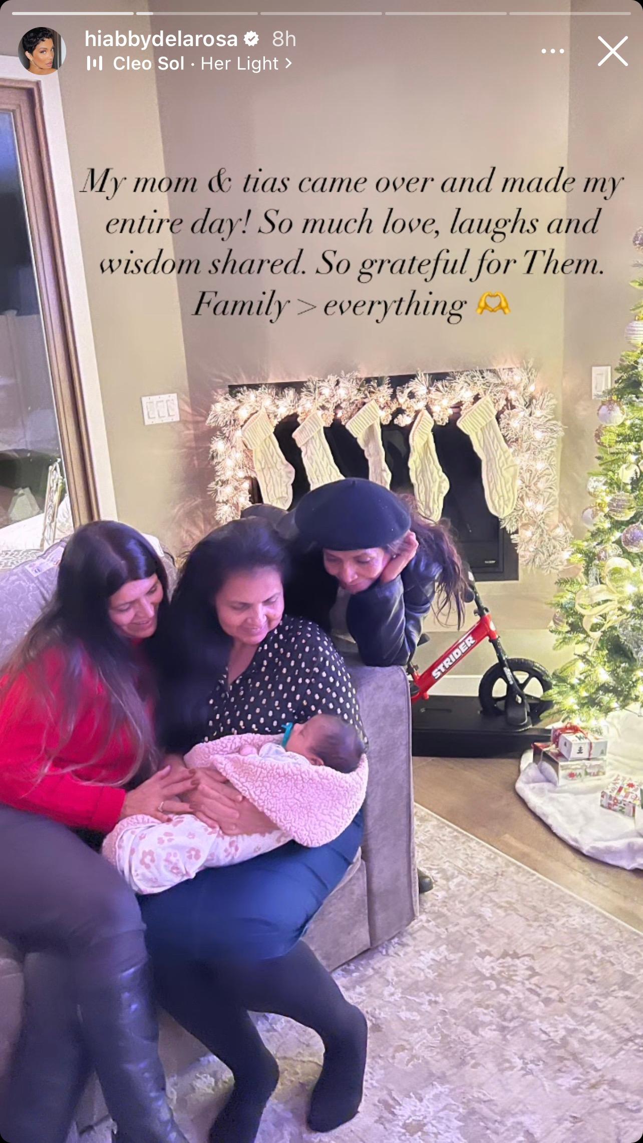 Abby De La Rosa Enjoys Sweet Family Time With Mom On Daughter's 1-Month Milestone