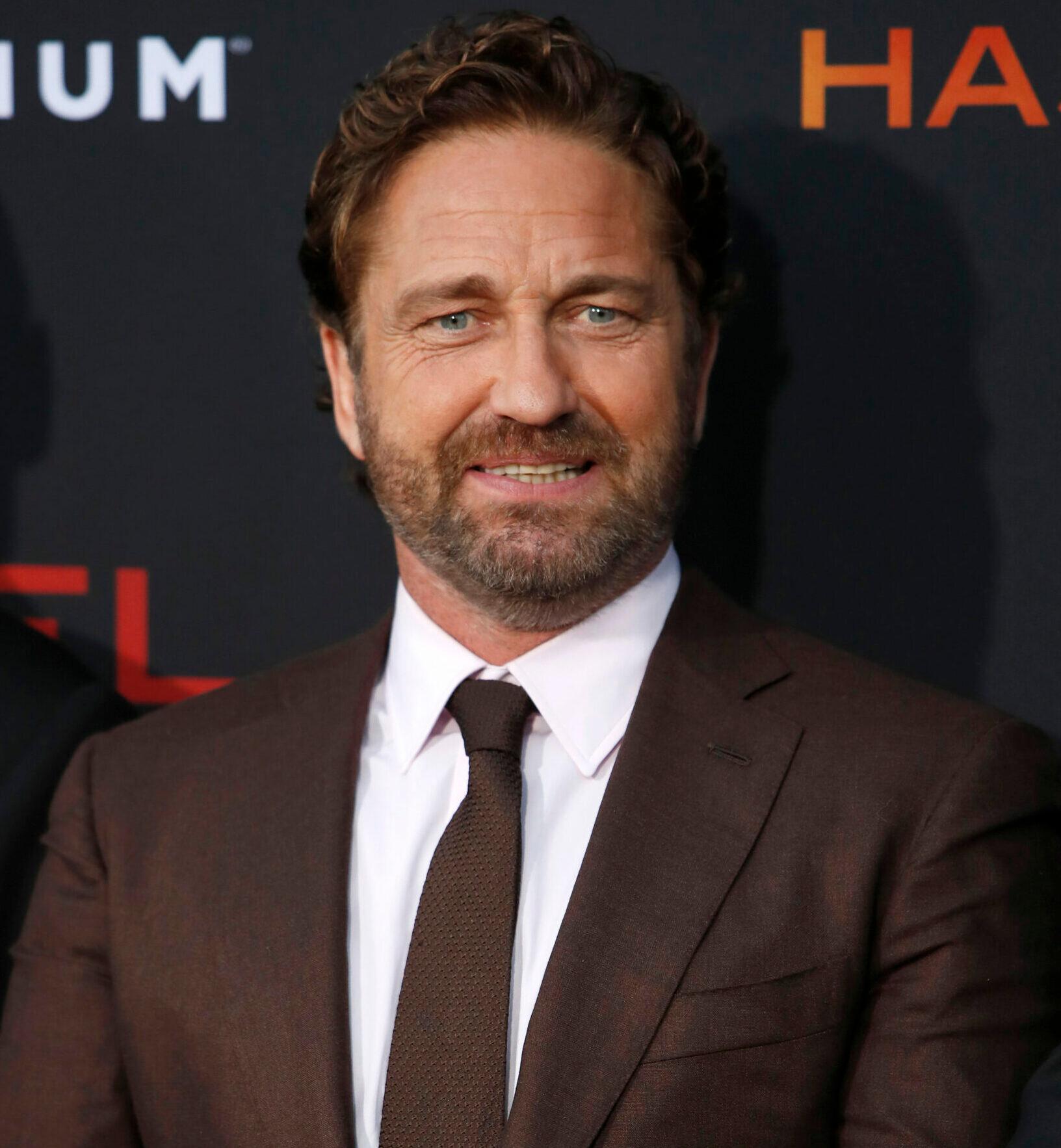 Gerard Butler Recalls Unknowingly Rubbing Phosphoric Acid All Over His Face On The Set Of His New Movie 'Plane'