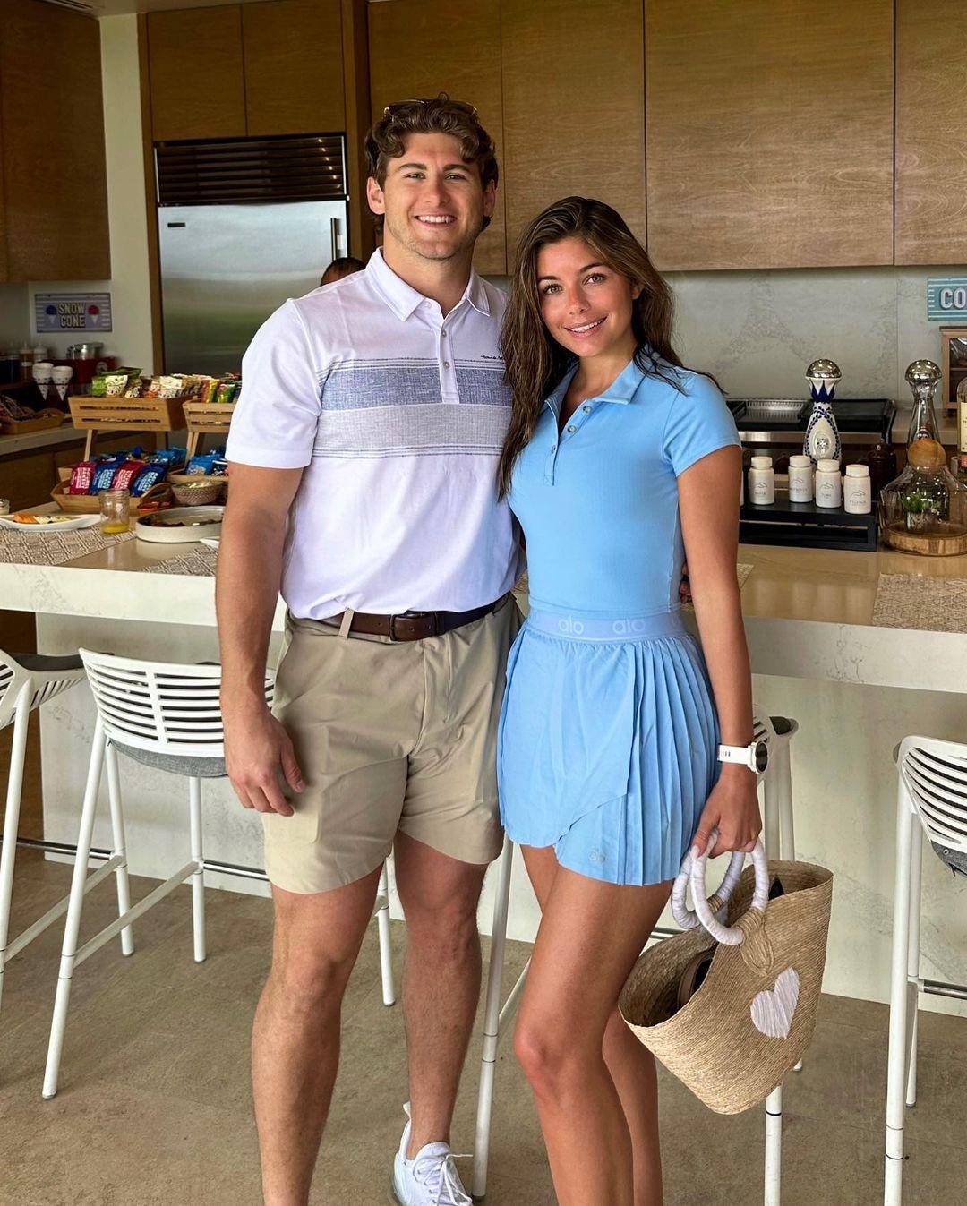 Hannah Ann Sluss and boyfriend go golfing