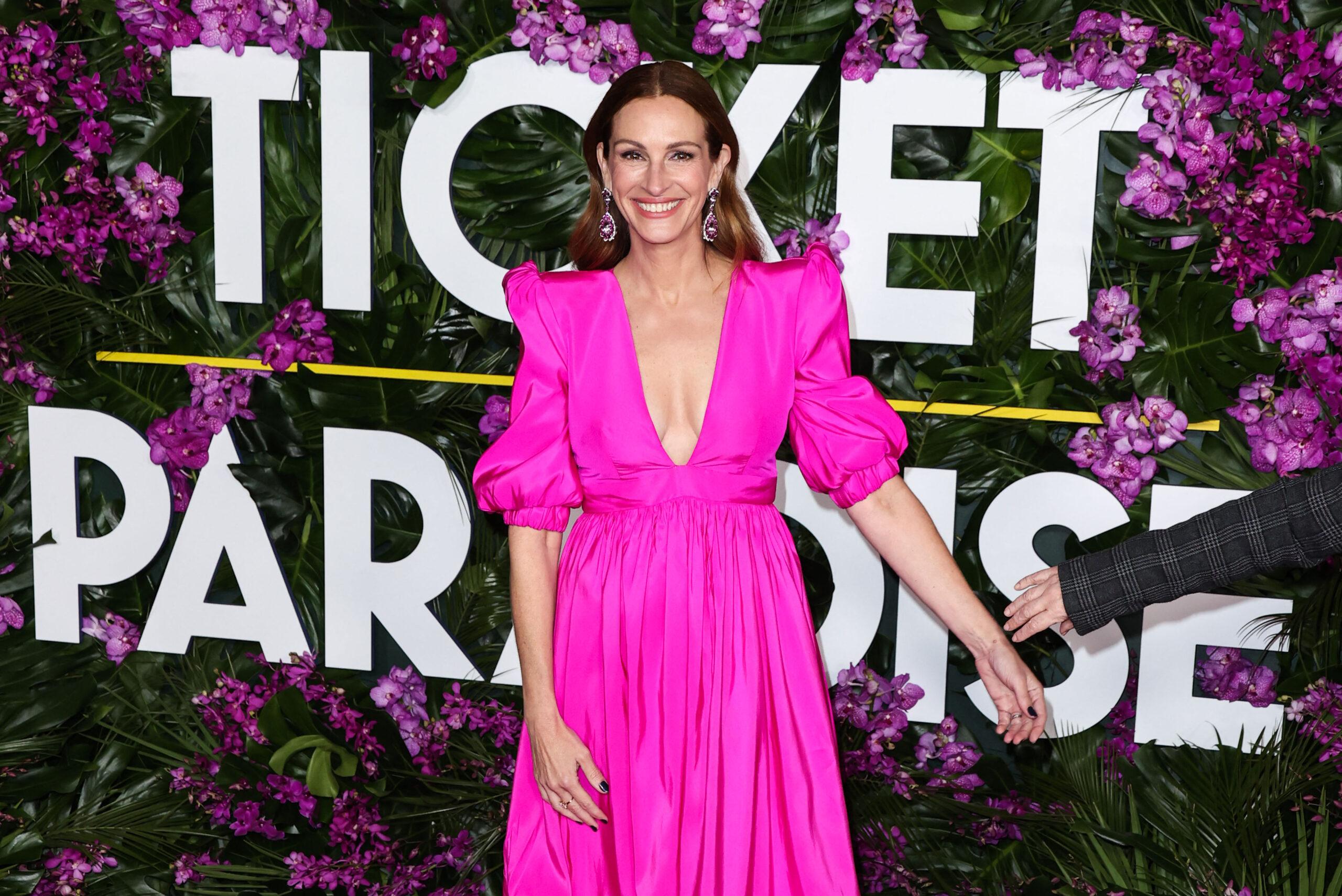 Julia Roberts at the Los Angeles Premiere Of Universal Pictures' 'Ticket To Paradise'