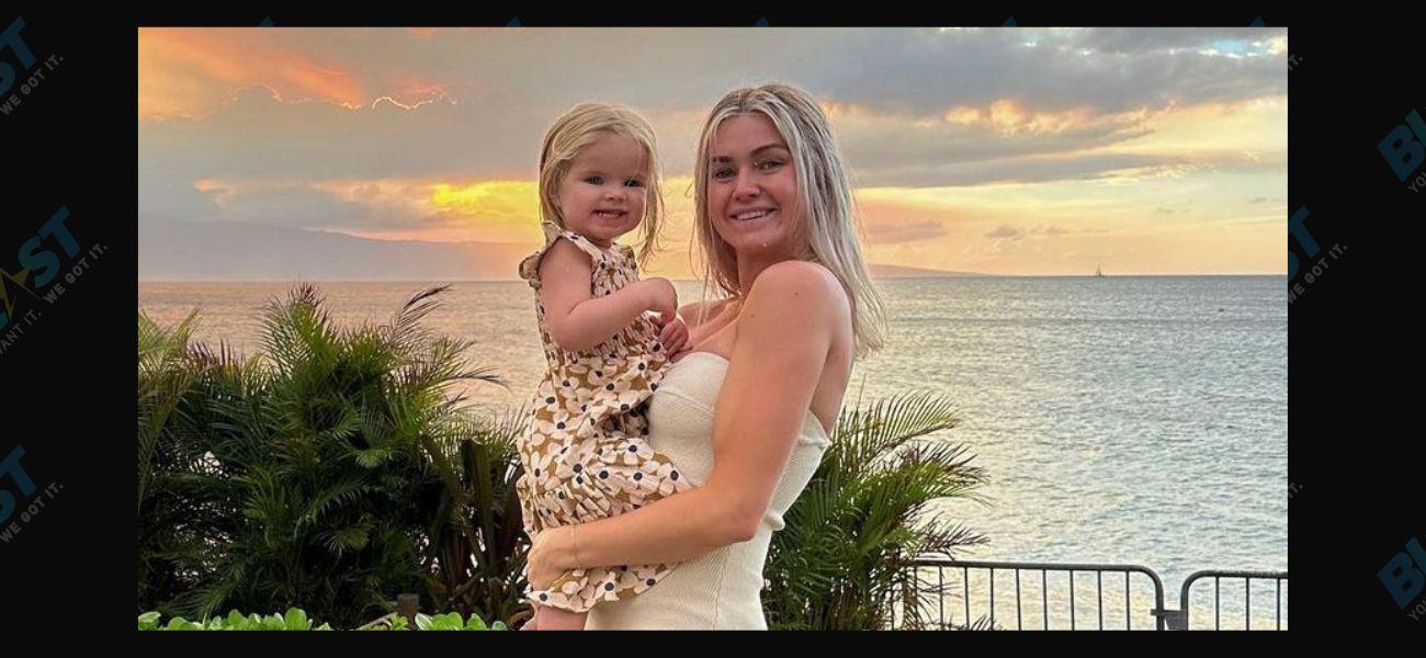 Lindsay Arnold matches with daughter