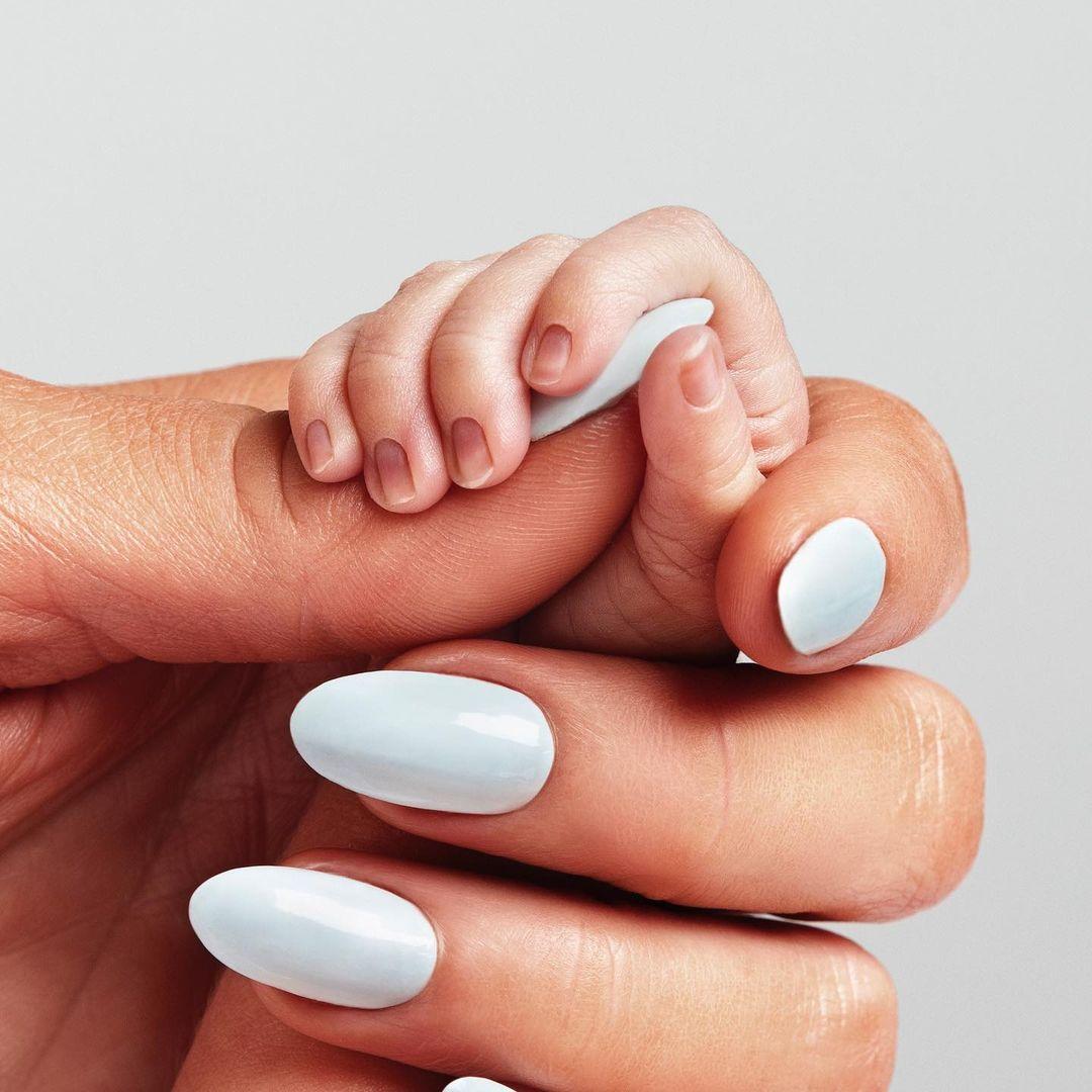 Paris Hilton welcomes first child
