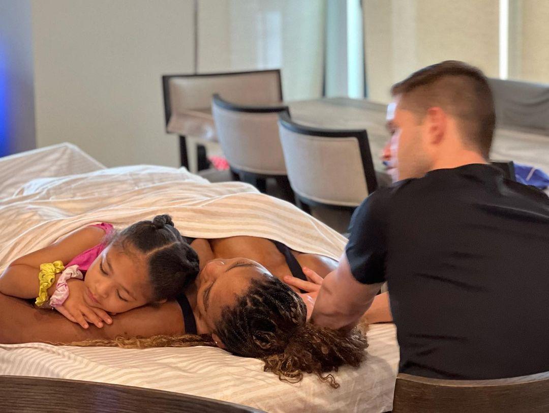 Serena Williams and daughter Olympia get massage