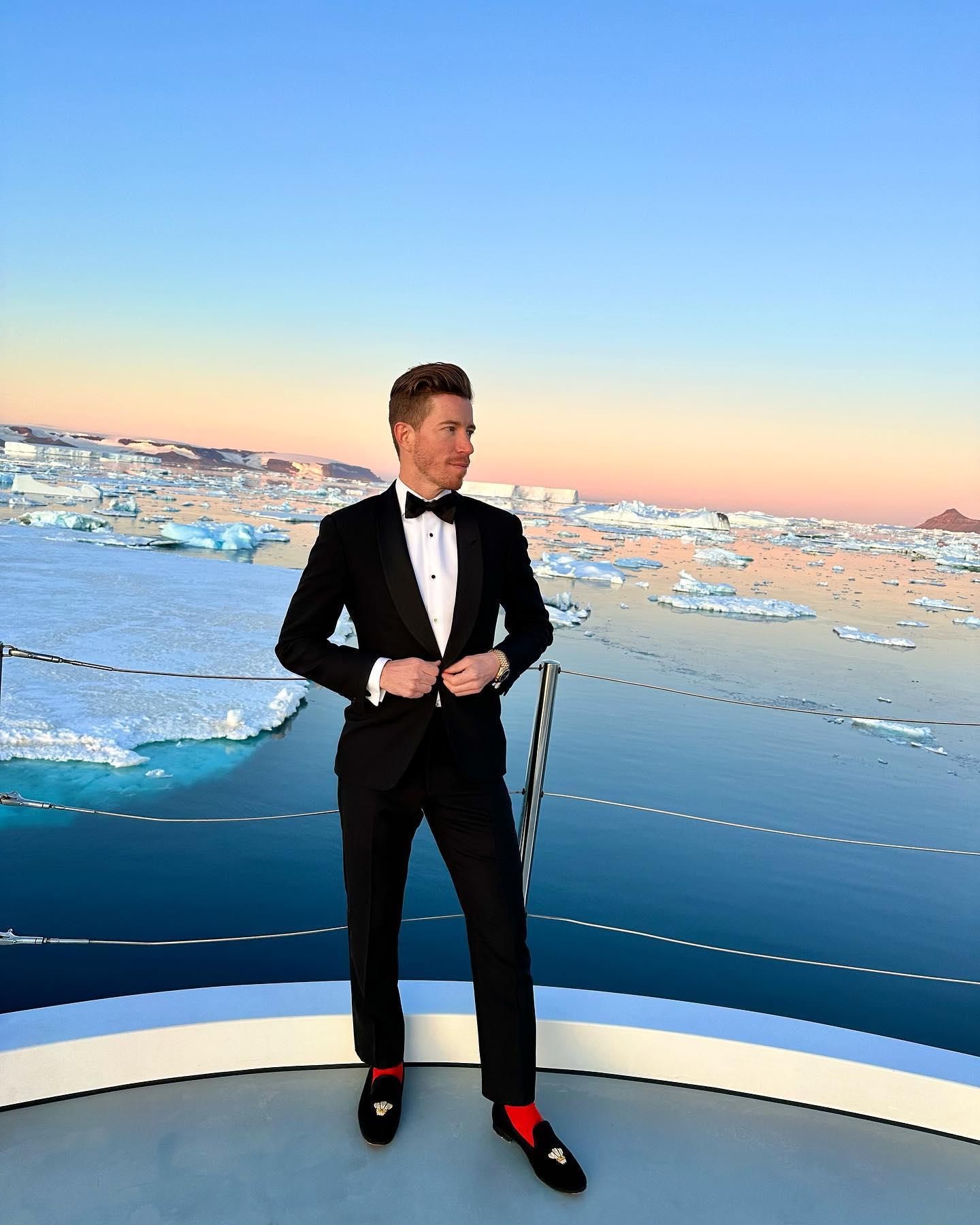 Shaun White and Nina Dobrev ring in 2023 in Antarctica