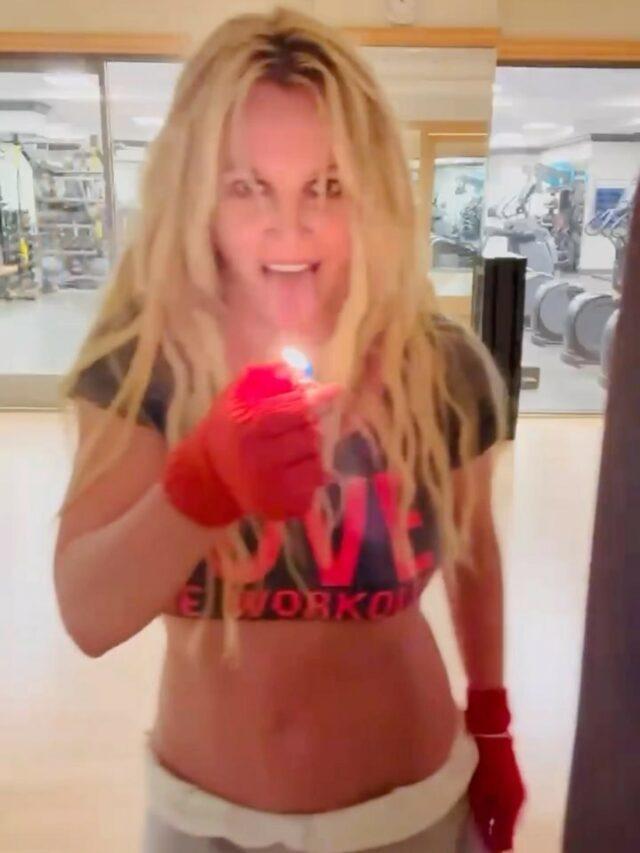 Britney Spears says she danced to Shakira for three hours straight