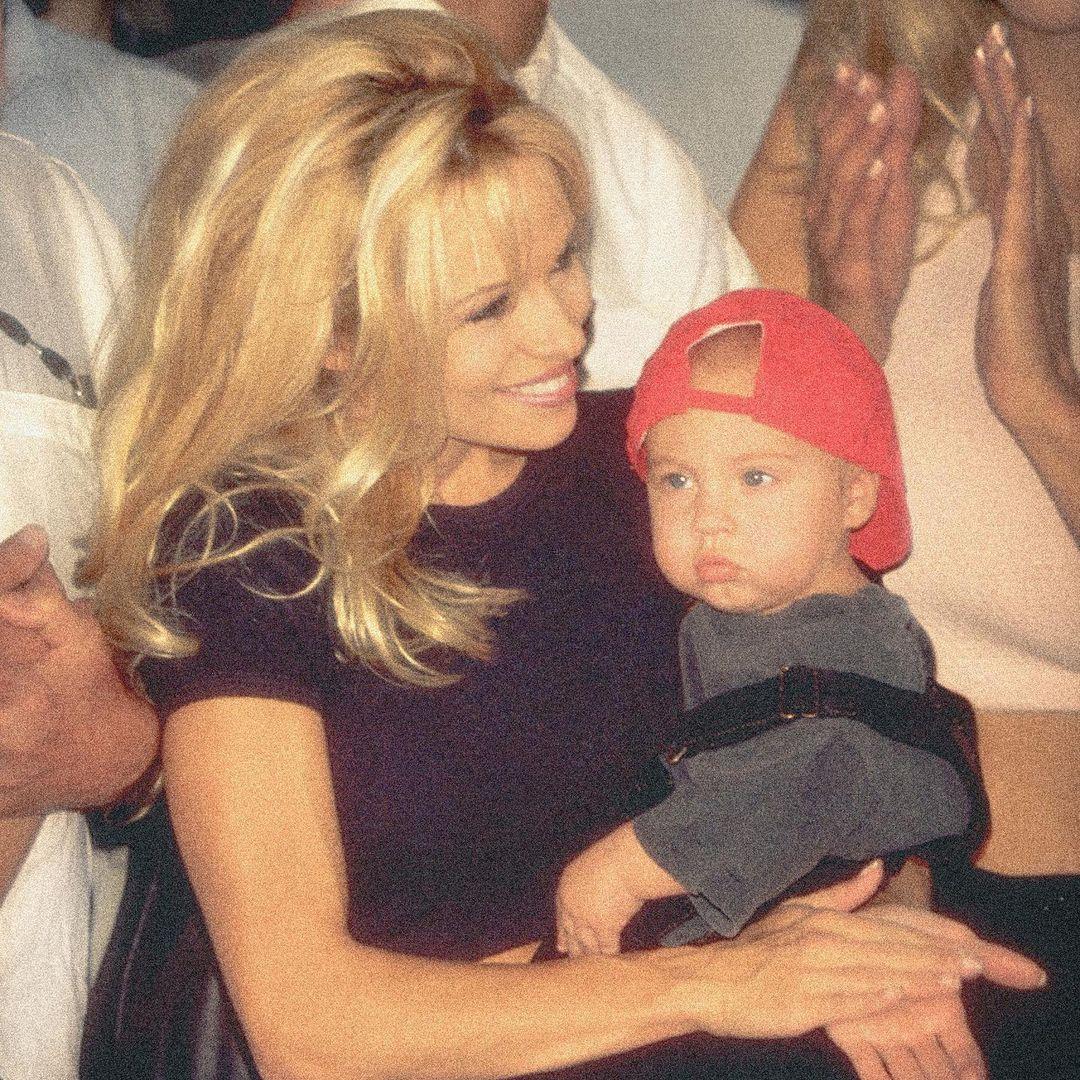//pamela anderson and son