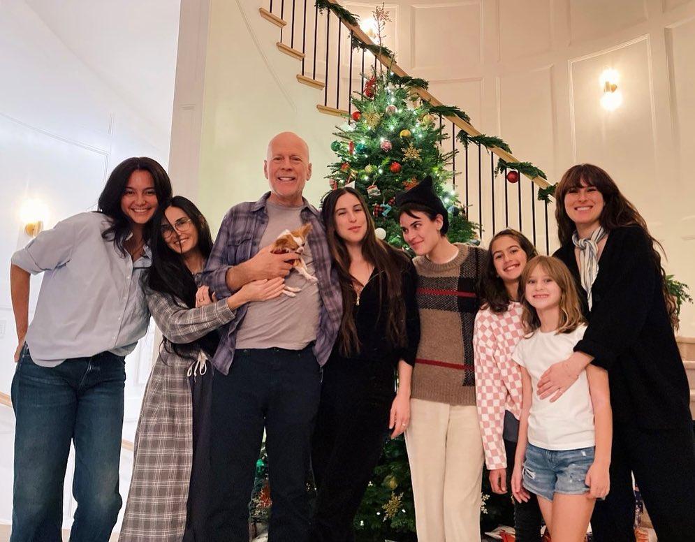 Apoyo a Bruce Willis y a la familia después de la demencia en demencia