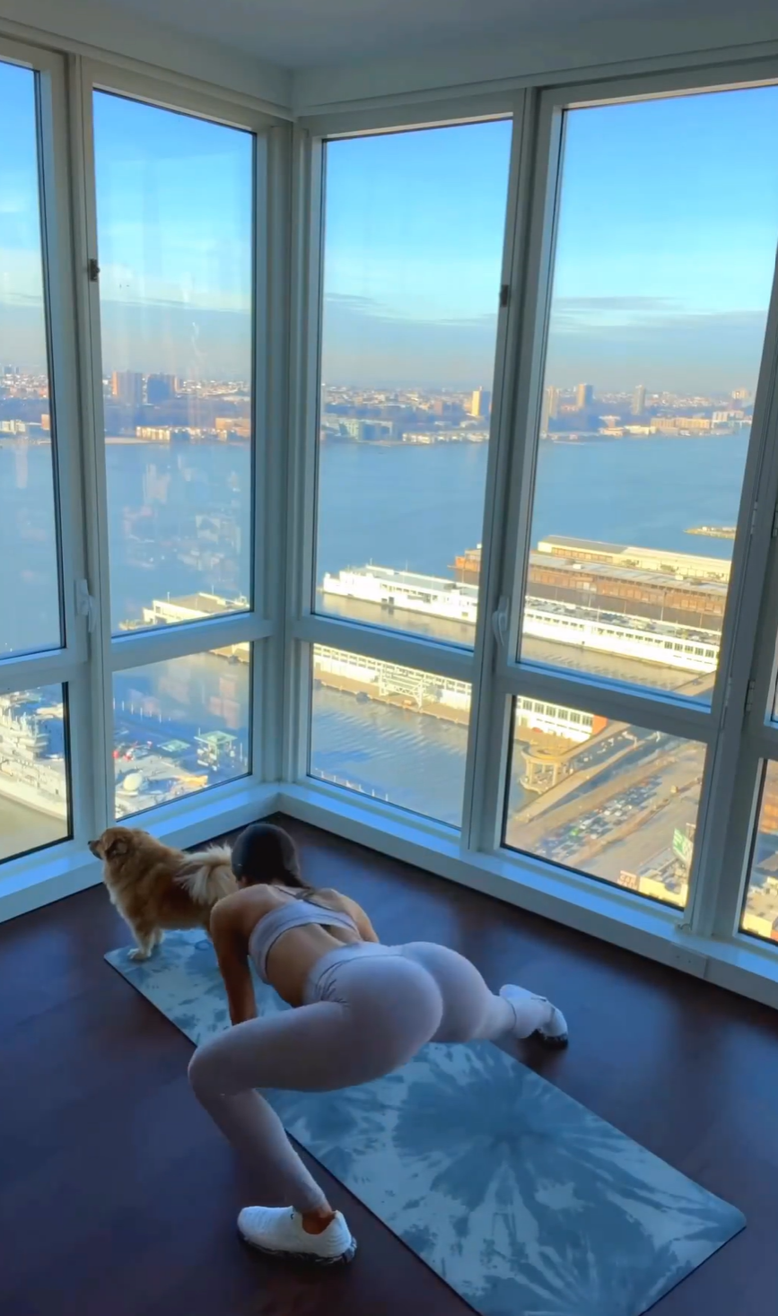 Jen Selter shares her morning routine with her followers