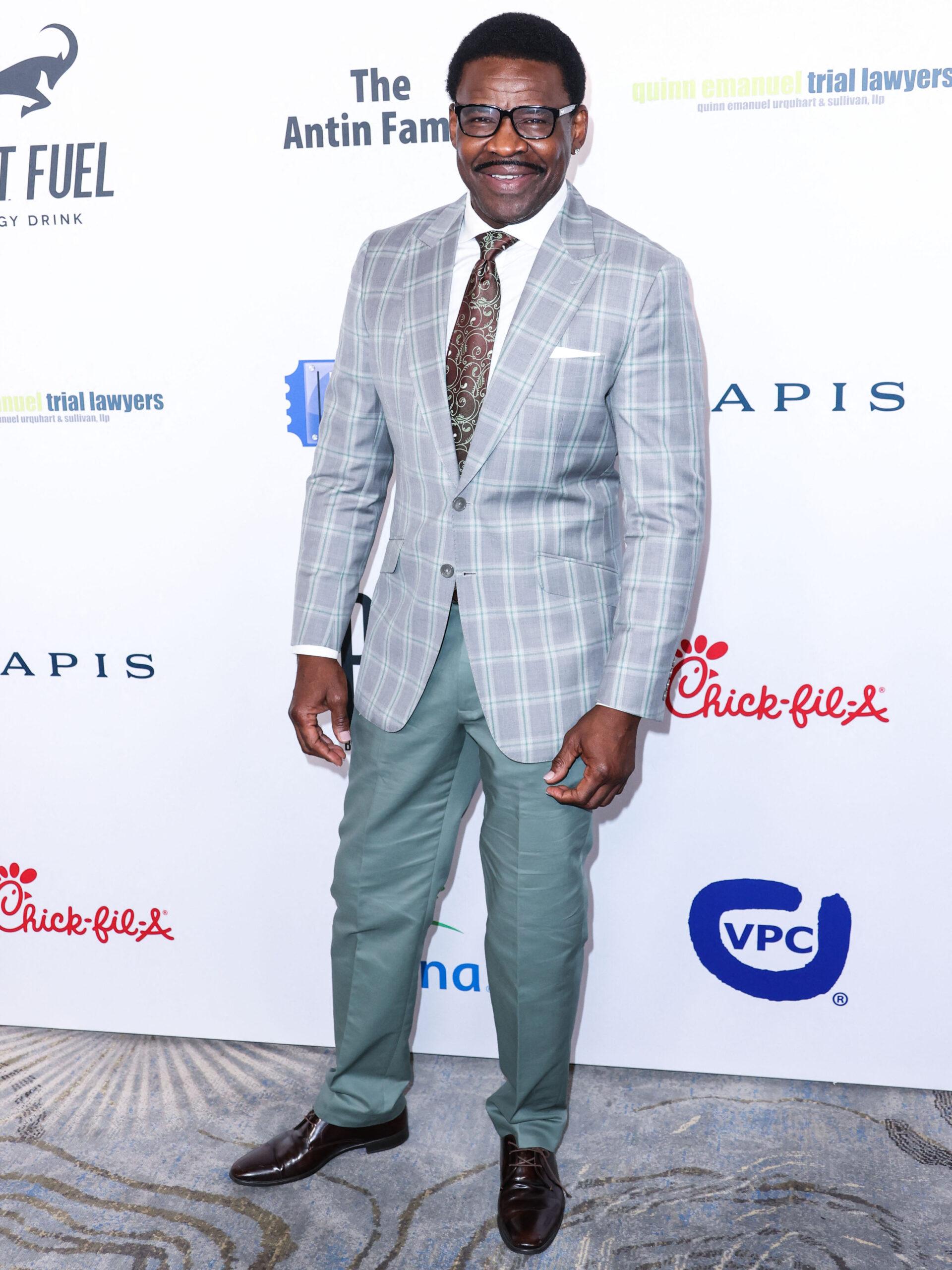 NFL Michael Irvin files lawsuit after being falsely accused by women