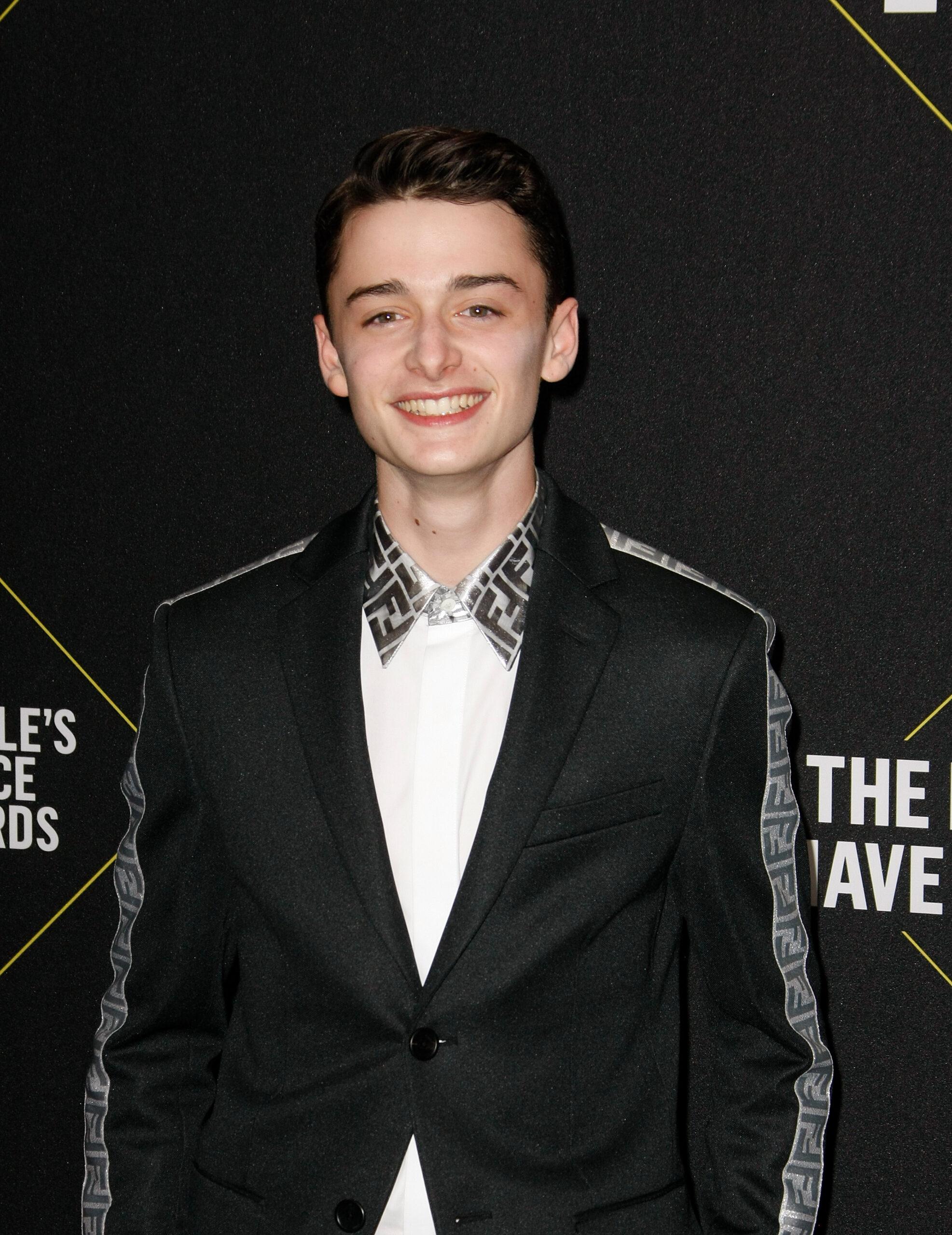 Noah Schnapp at the 45th Annual People's Choice Awards