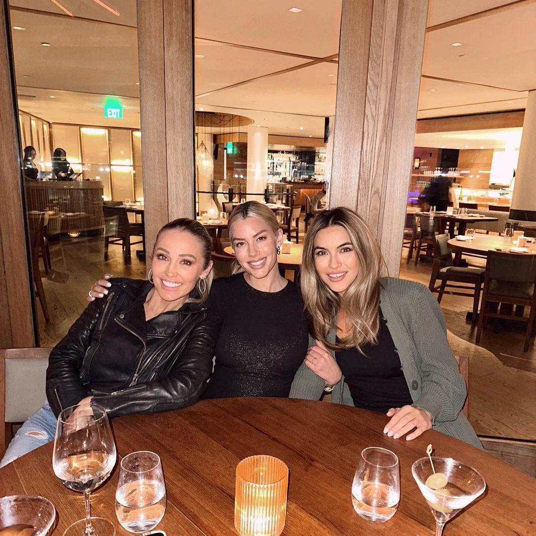 Heather Rae El Moussa Bonds With 'Selling Sunset' Co-Stars At Therapeutic Dinner