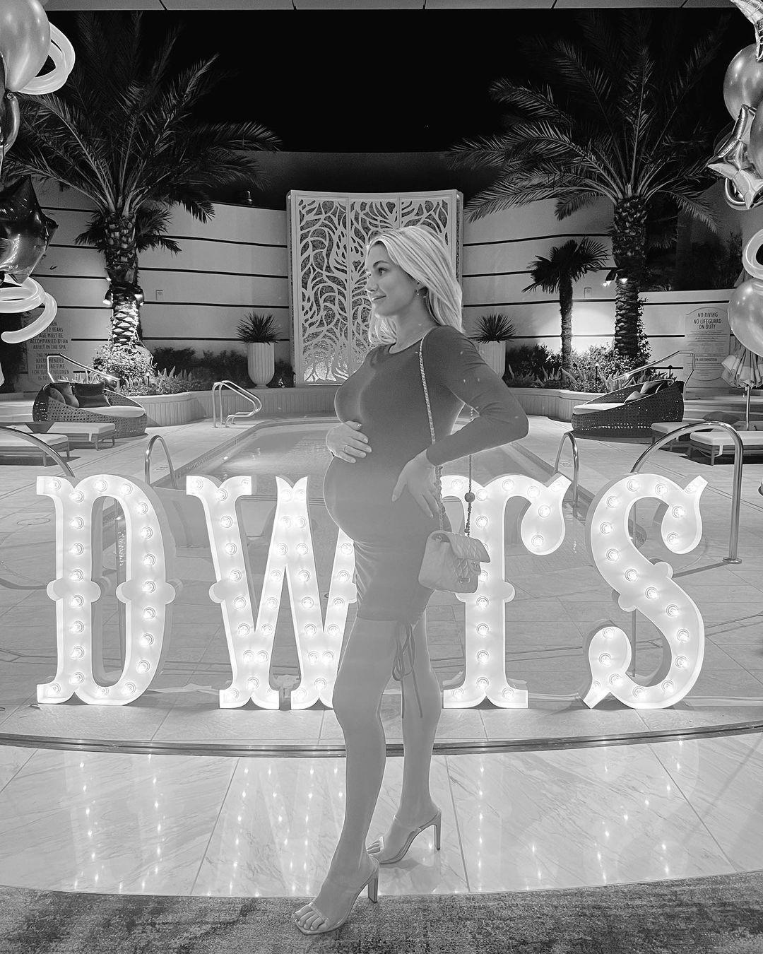 Lindsay Arnold DWTS Tour
