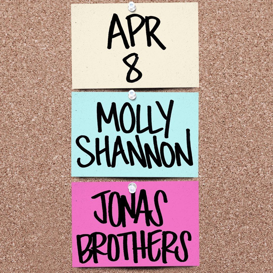 Jonas Brothers Heading Back To 'SNL' As April Line Up Drops