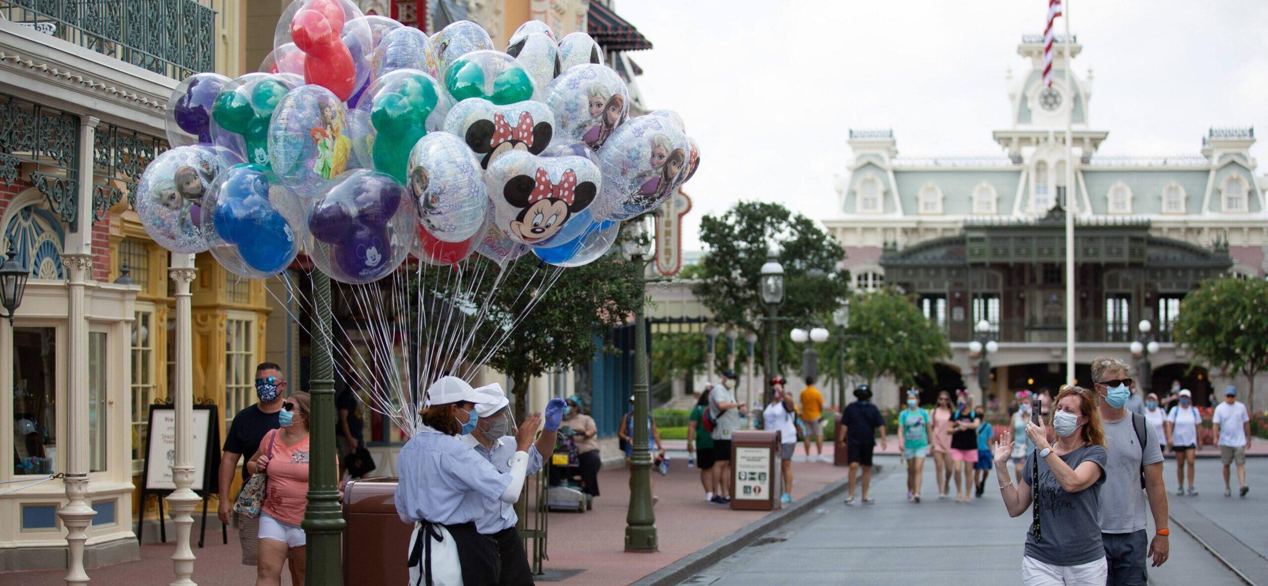 Visit This Disney World 'Hidden Gem' Bar WITHOUT A Park Ticket