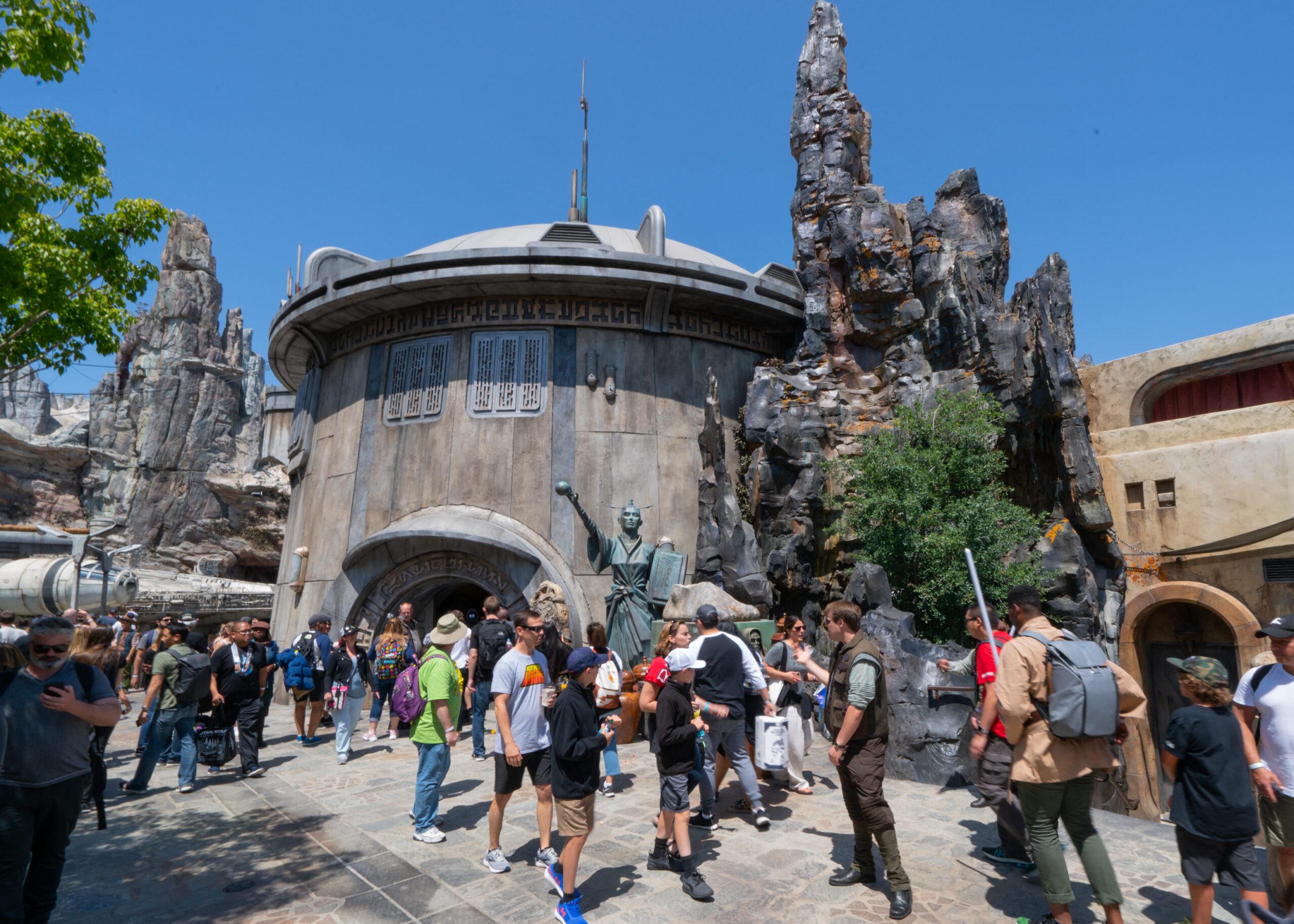 Parent Whips Child With Dog Leash At Disney World Per Incident Report