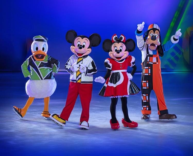 'Encanto' Character Takes A Fall During Disney On Ice Performance