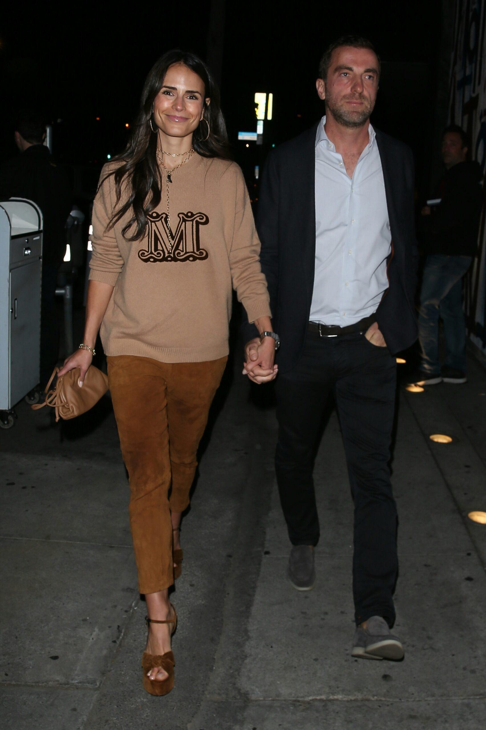 Jordana Brewster and her boyfriend holding hands arriving for dinner at Craig apos s in West Hollywood