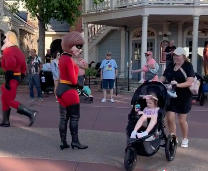 Family Risks Safety By Running Across Disney Parade Route, See The Video