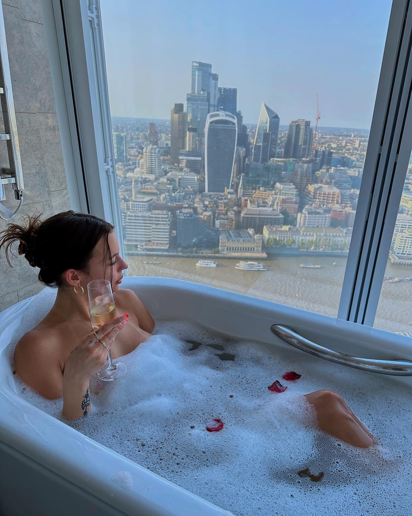 Kayla Richart Strips Down To Enjoy A Glass Of Wine In Her Bathtub 