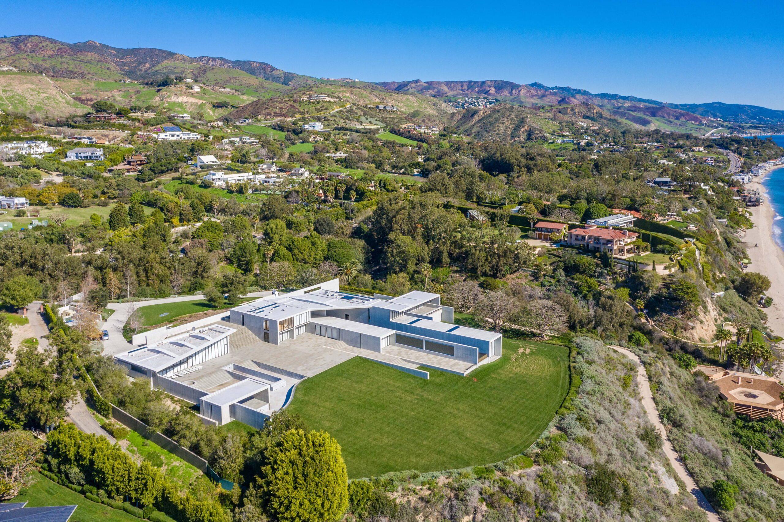 Jay-Z And Beyoncé Break The Bank For California's Most Expensive Home Ever