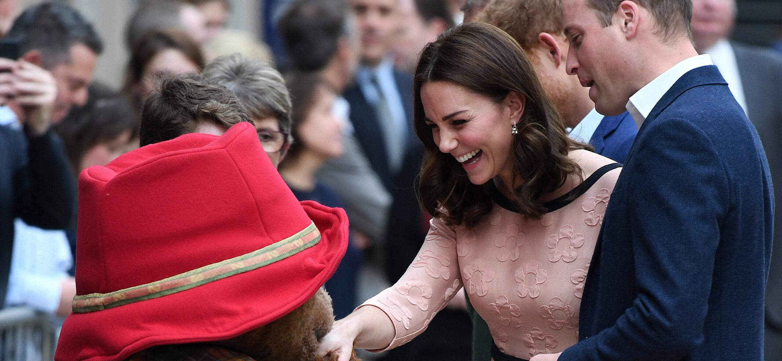 Paddington 3 - Paddington Bear with William, Kate, and Harry