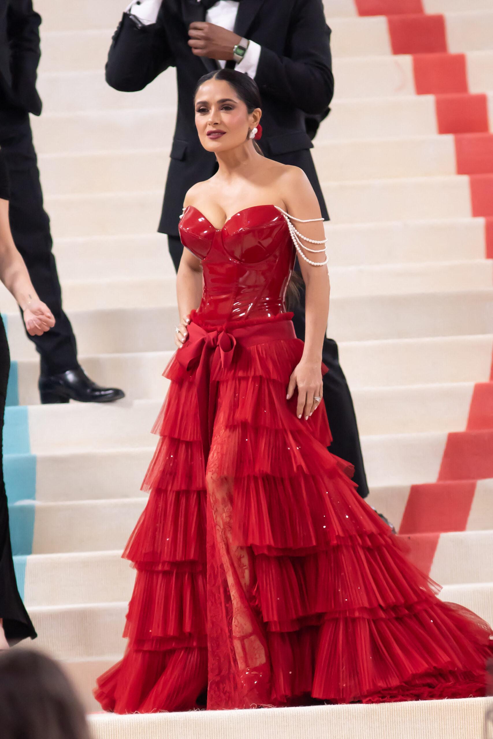 Salma Hayek in her strapless red met gala dress