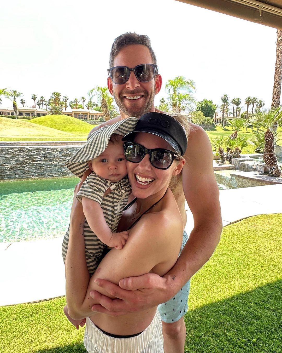 Tarek El Moussa Praises Wife Heather's Carriage Amid 'Selling Sunset' Buzz