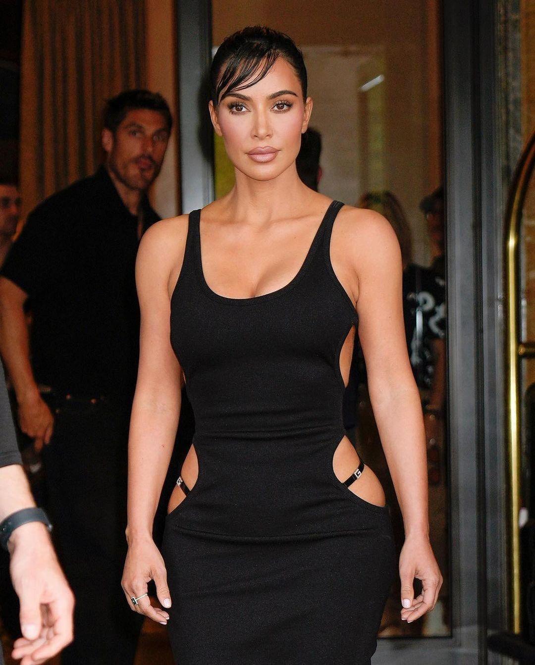Kim Kardashian says she "winging it" almost every day