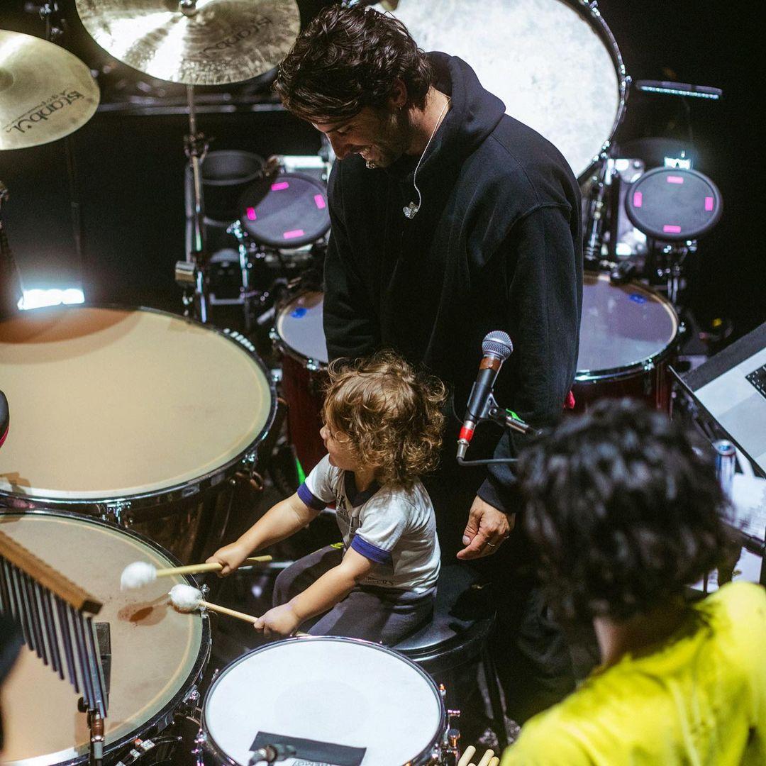 Halsey seen rehearsing with son Ender.