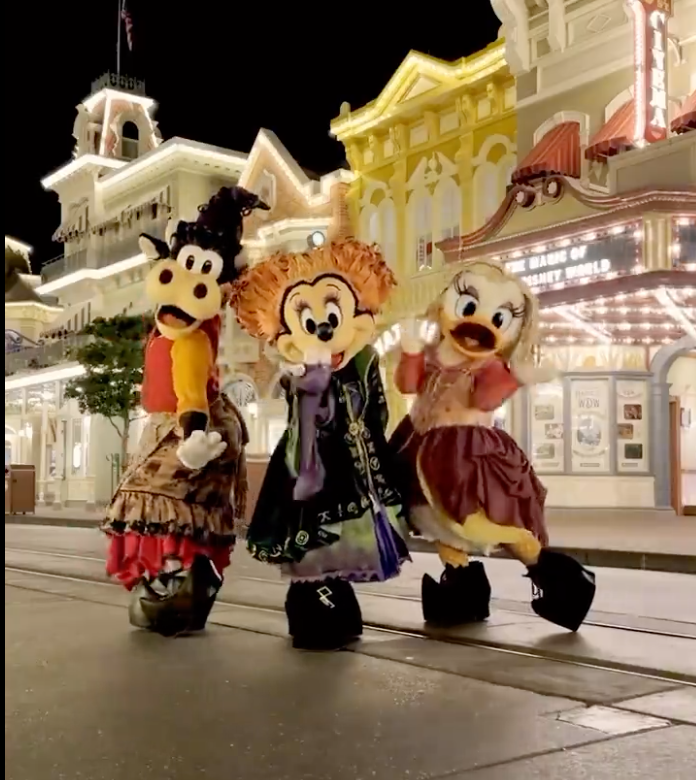 New 'Hocus Pocus' Section Coming To Disney World's Halloween Parade