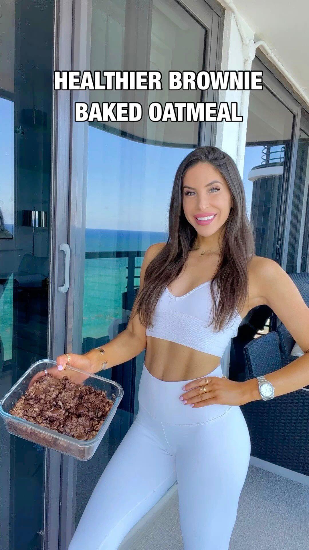 Jen Selter Shares Her Brownie Baked Oatmeal Recipe