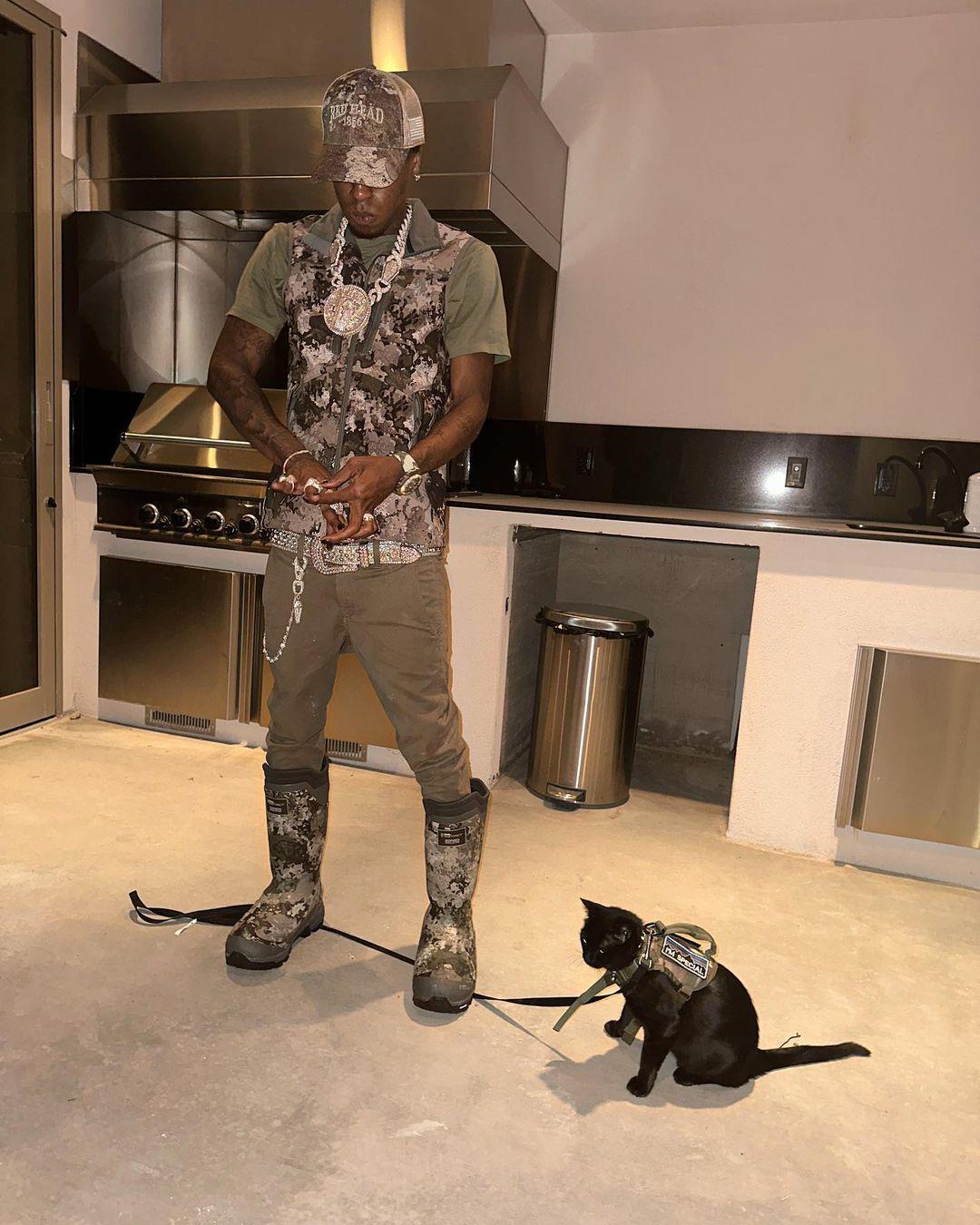 NBA YoungBoy and his cat Neon