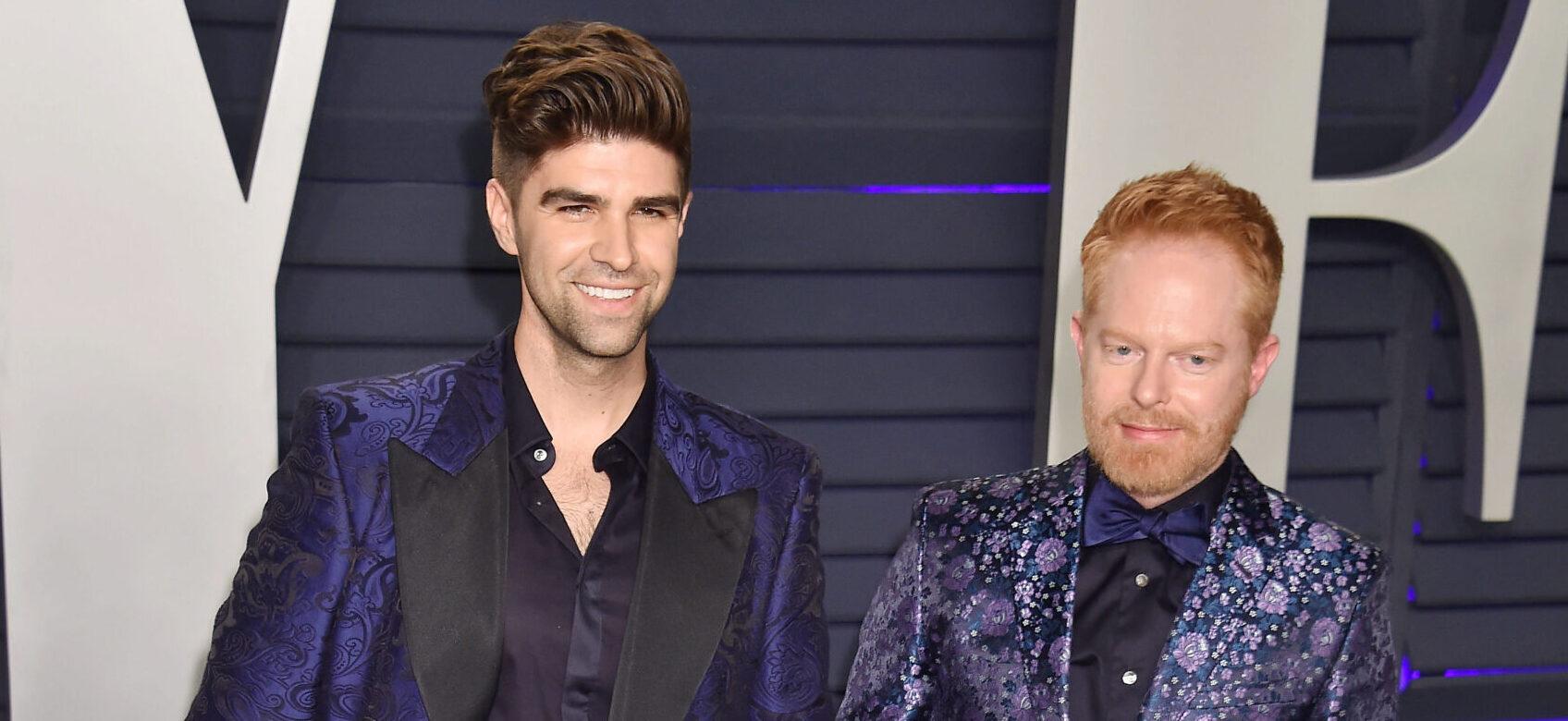 Jesse Tyler Ferguson and Justin Mikita at the 2019 Vanity Fair Oscar Party Hosted By Radhika Jones - Arrivals