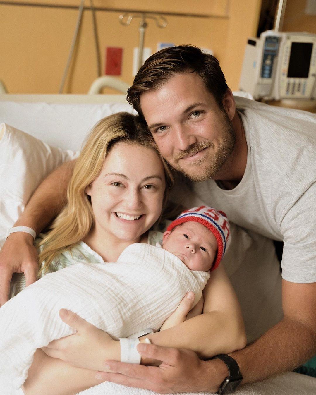 'Bachelorette' Alum Jordan Kimball Welcomes Newborn With Wife
