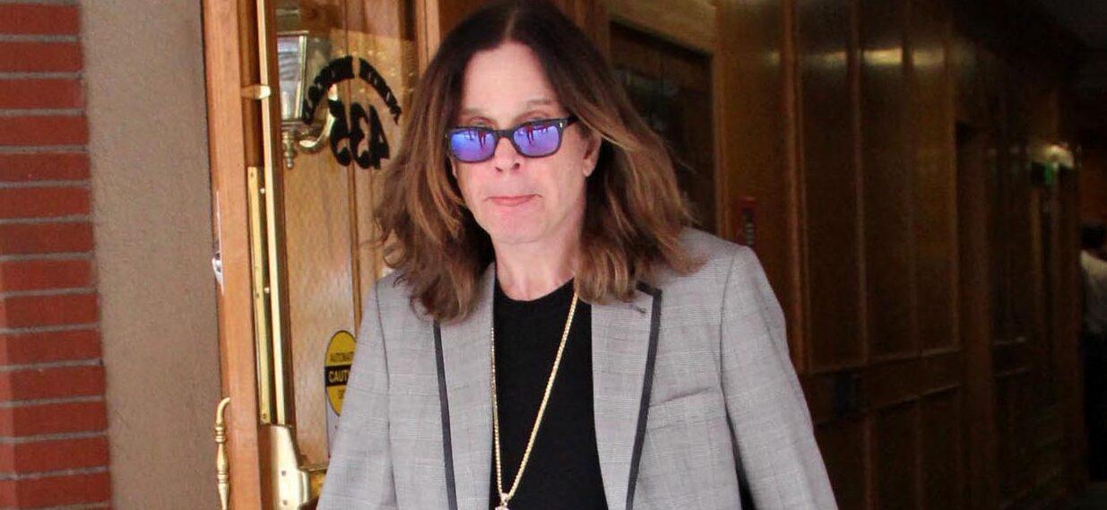 OZZY OSBOURNE AT A MEDICAL BUILDING IN BEVERLY HILLS