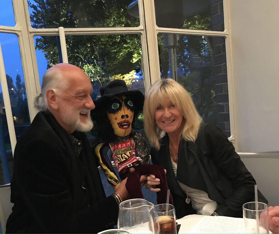 Mick Fleetwood and Christine McVie get chatty with a scarecrow